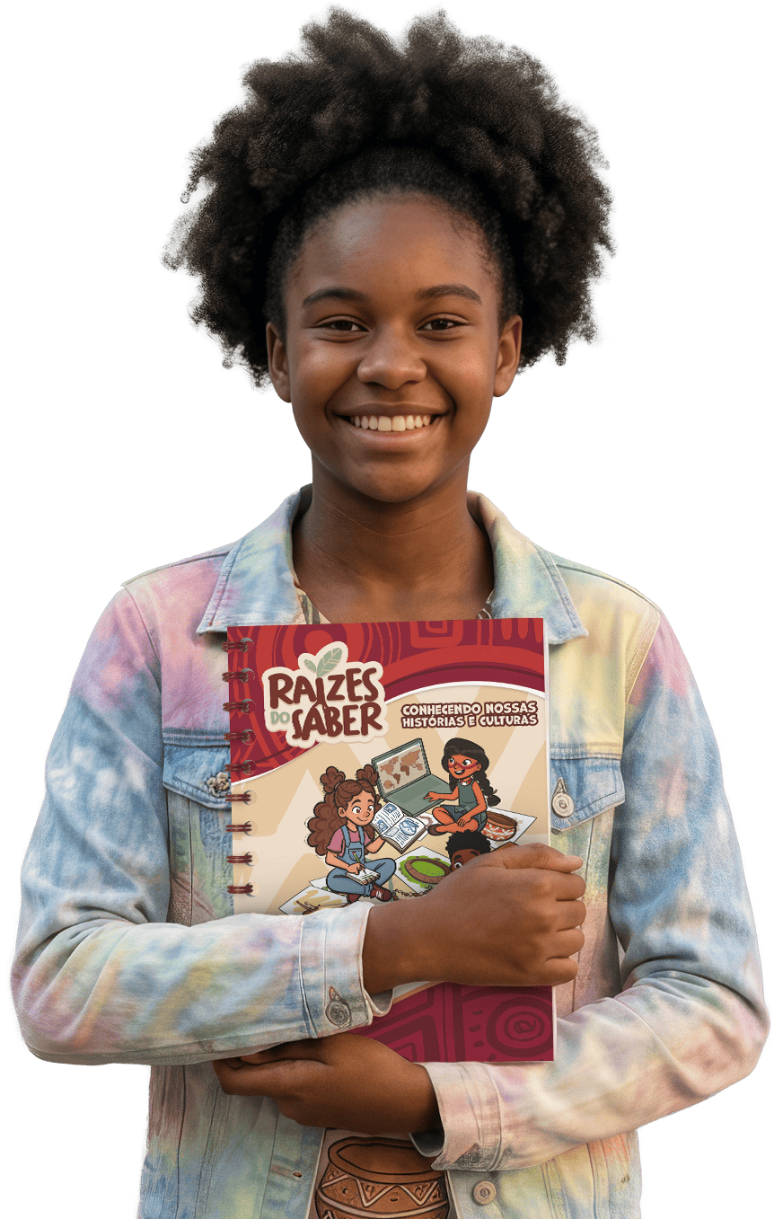Aluna segurando livro Raízes do Saber